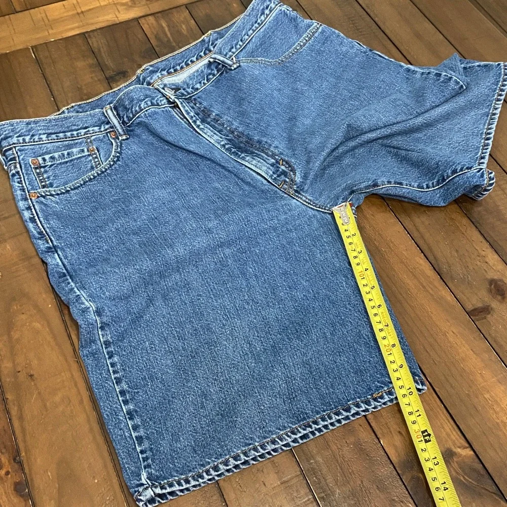 Levis 550 Relaxed Fit Denim Jean Shorts Mens 44 Medium Wash Blue 35550-2114